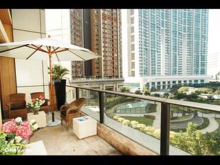West Kowloon - The Arch Star Tower (Block 2) 06