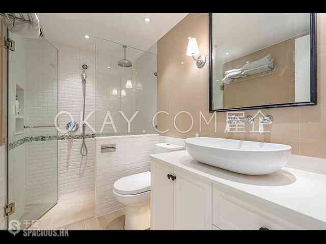 Discovery Bay - Discovery Bay Phase 1 Beach Village Headland Drive 18