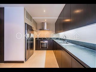 Clear Water Bay - Dragon Lake Villa 06