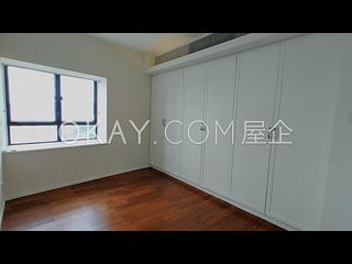 Mid Levels Central - Birchwood Place 07