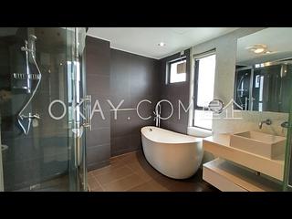 Mid Levels Central - Birchwood Place 08