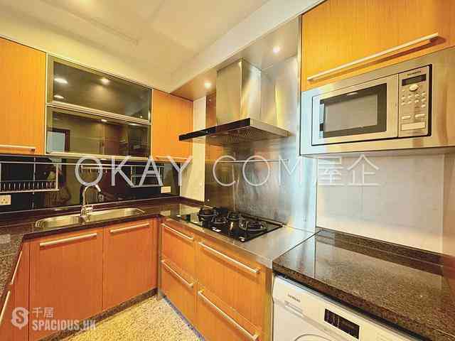 West Kowloon - The Arch Sun Tower (Block 1A) 10