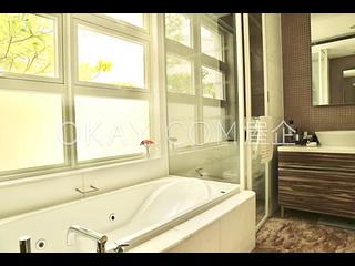 Chung Hom Kok - 33, Cape Road 10