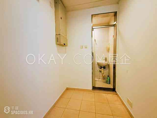 West Kowloon - The Cullinan (Tower 21 Zone 2 Luna Sky) 08
