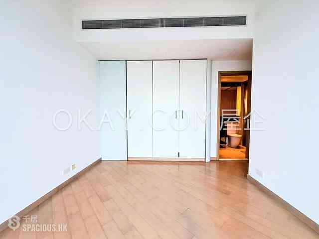 West Kowloon - The Cullinan (Tower 21 Zone 2 Luna Sky) 09