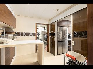 Mid Levels Central - Chung Tak Mansion 06