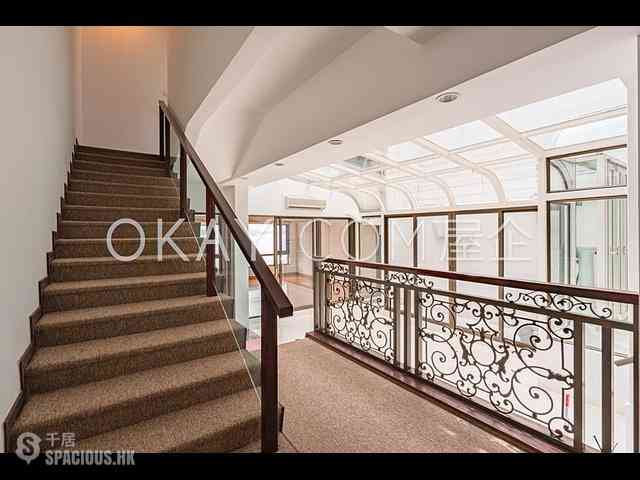 Chung Hom Kok - 19-25, Horizon Drive 07