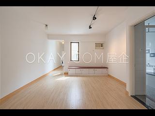 Chung Hom Kok - 19-25, Horizon Drive 09