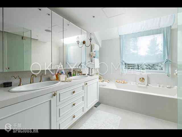 Clear Water Bay - The Portofino 14