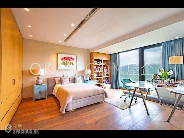 Clear Water Bay - The Portofino 10