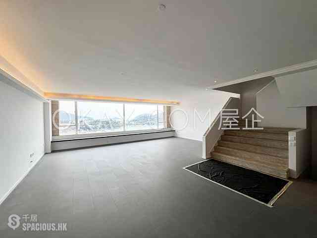 Chung Hom Kok - Pinewaver Villas 01