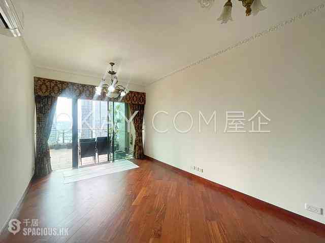 West Kowloon - The Arch Moon Tower (Block 2A) 13