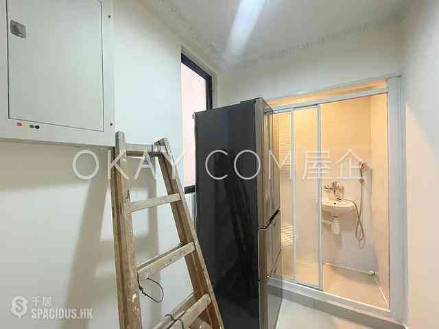 West Kowloon - The Arch Moon Tower (Block 2A) 16