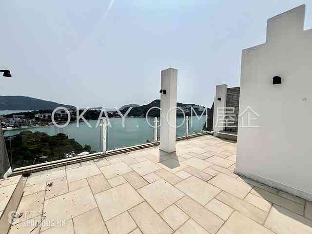 Chung Hom Kok - Pinewaver Villas 09