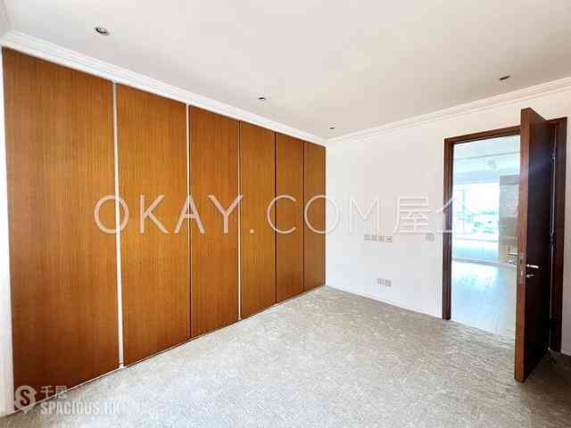 Chung Hom Kok - Pinewaver Villas 14