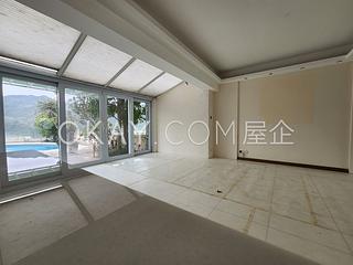Wong Chuk Hang - Manly Villa 04