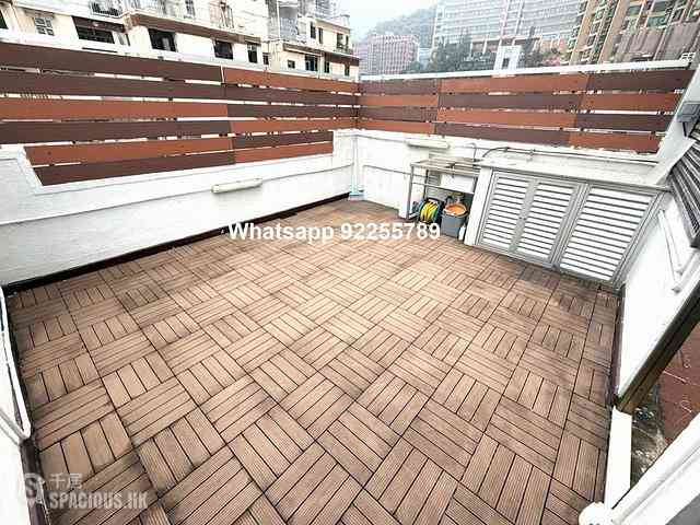 Shek Tong Tsui - Kwok Ga Building 01