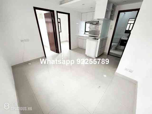 Shek Tong Tsui - Kwok Ga Building 02