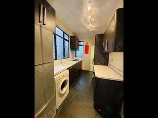 Mid Levels West - Dragonview Court 05