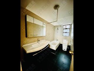 Mid Levels West - Dragonview Court 06