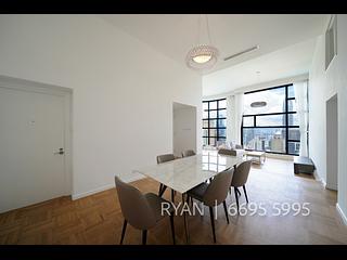Mid Levels Central - Queen's Garden Block B 04