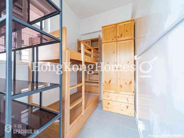 The Peak - Vivian Court 12