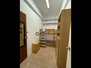 Happy Valley - Shuk Yuen Building 06