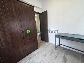 Shek Tong Tsui - Chong Yip Centre 08