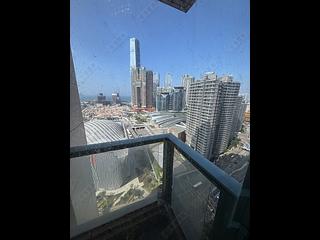Tsim Sha Tsui - The Victoria Towers Tower 2 03