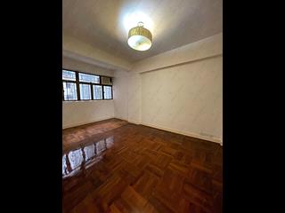 Mid Levels West - Hing Wah Mansion Block A 02