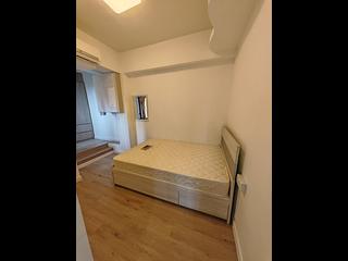 Tsim Sha Tsui - Yiu Pont House 11