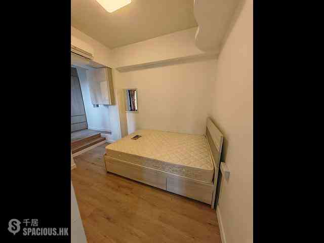 Tsim Sha Tsui - Yiu Pont House 11
