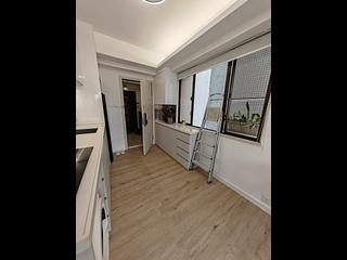Tsim Sha Tsui - Yiu Pont House 14