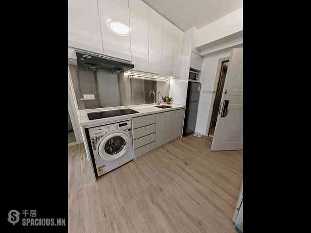 Tsim Sha Tsui - Yiu Pont House 15