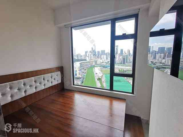 Happy Valley - Unique Tower 05