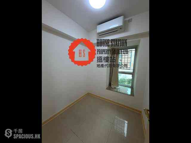 Cheung Sha Wan - Banyan Garden Phase 1 Block 2 02