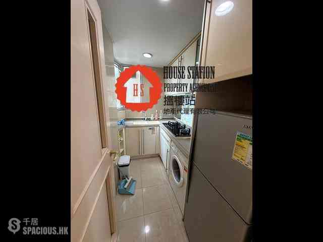 Cheung Sha Wan - Banyan Garden Phase 1 Block 2 04