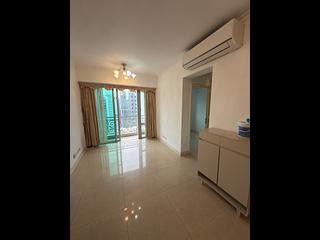 Cheung Sha Wan - Banyan Garden Phase 2 Block 8 04