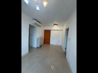 Cheung Sha Wan - Banyan Garden Phase 2 Block 8 07