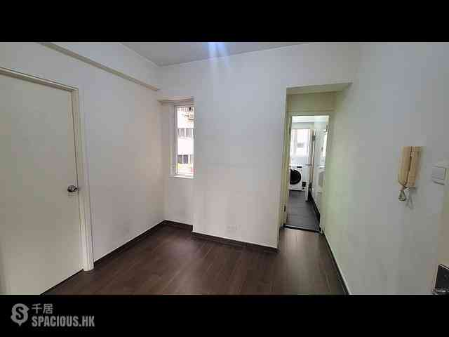 Causeway Bay - Hon Man Mansion 01