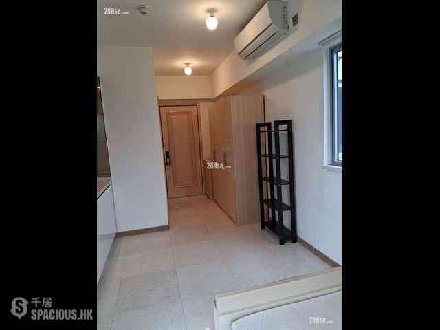 Sai Ying Pun - 63, Pokfulam Amber House (Tower 1) 01