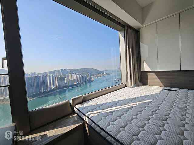 Tsuen Wan - Ocean Pride 12