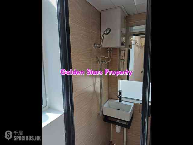 Sai Ying Pun - 99, First Street 08