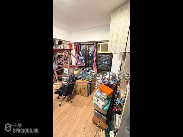 Sai Ying Pun - Connaught Garden 01