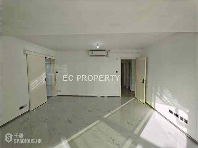 Pok Fu Lam - Villa Cecil 07