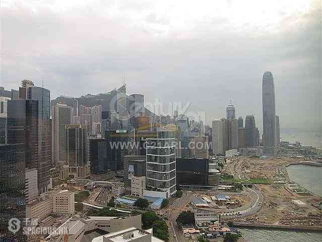 Wan Chai - Convention Plaza Apartments 01