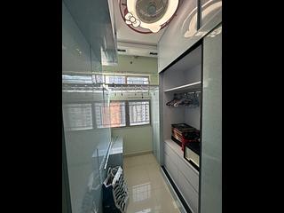 Sai Ying Pun - Elegant Garden Block 1 02