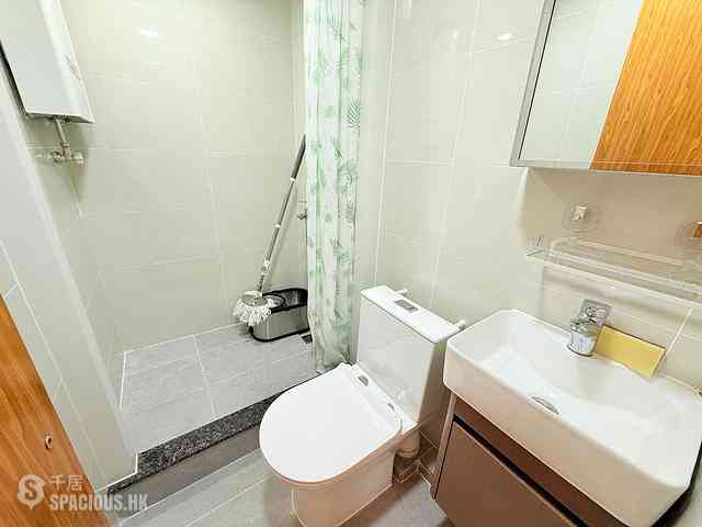 Kennedy Town - Tai Hong Building 04