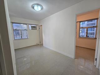 Sai Ying Pun - Yue Sun Mansion 03