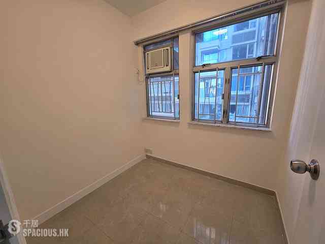 Sai Ying Pun - Yue Sun Mansion 05